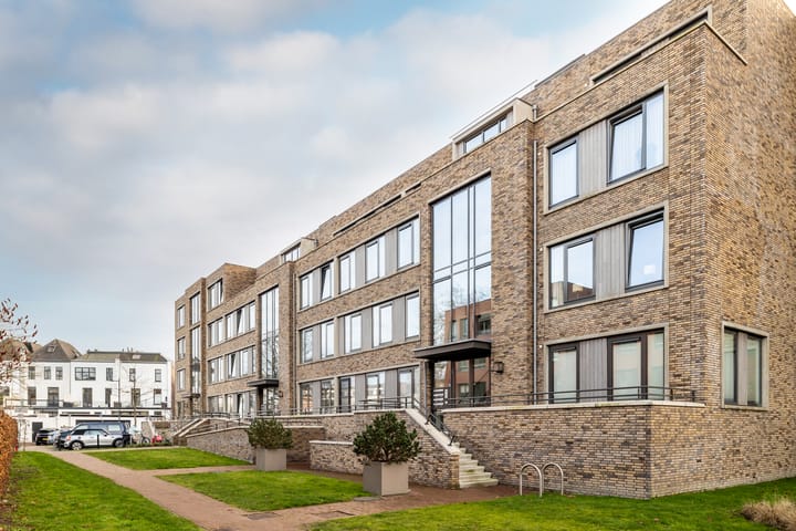 Photo 4 of Heilig Harthof 19