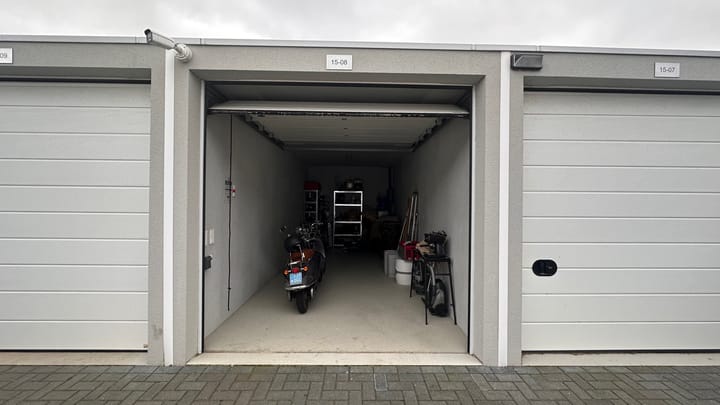 Foto 1 van Van der Sterrweg 15-8