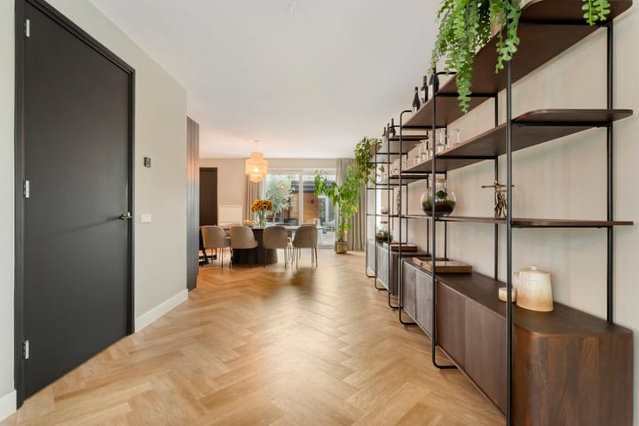 Foto 14 van Moesdistel 10