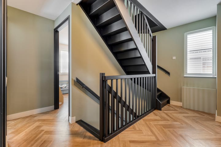 Foto 30 van Moesdistel 10