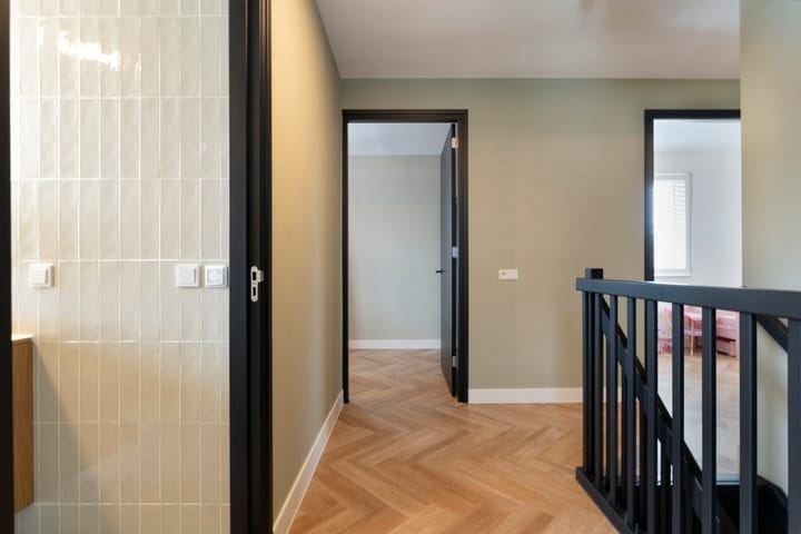 Foto 31 van Moesdistel 10