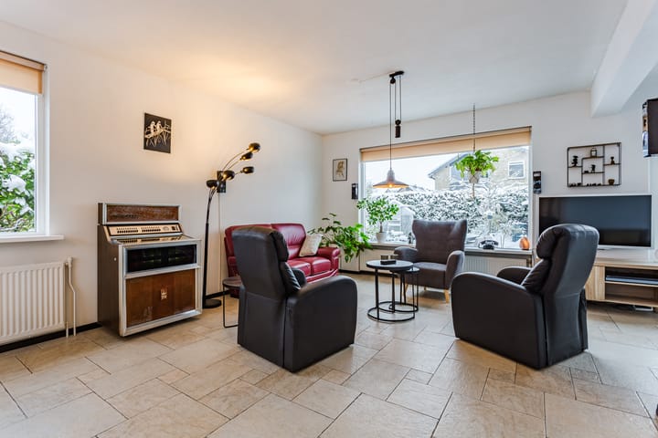 Foto 9 van Karveel 10 16