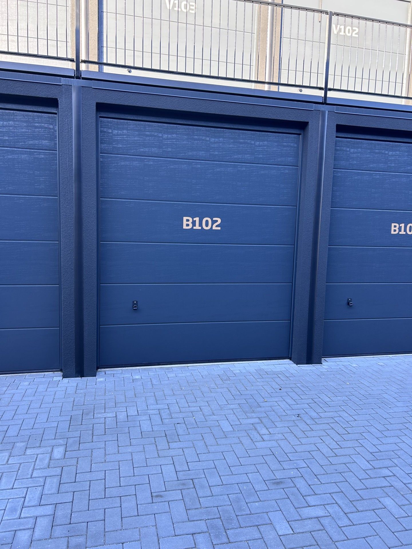 View photo 2 of van Vlissingenstraat 59