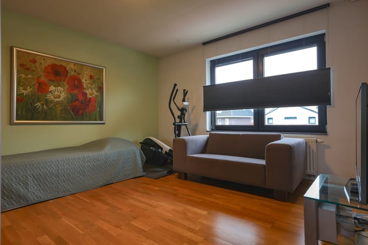 Foto 24 van van Elmptstraat 70