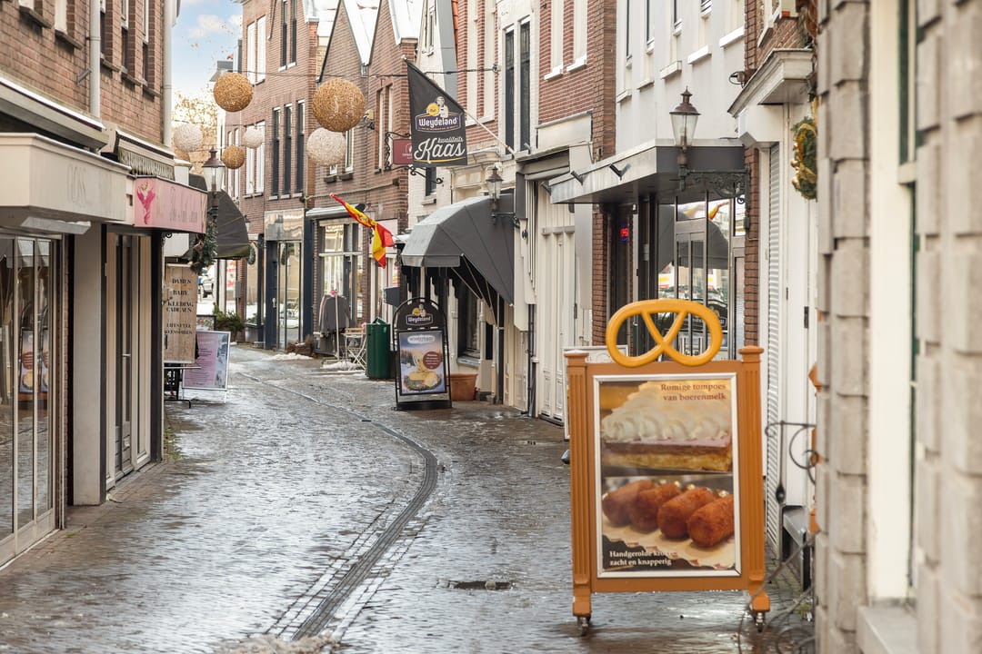 Photo 38 of Mgr. W.M. Bekkerslaan 38