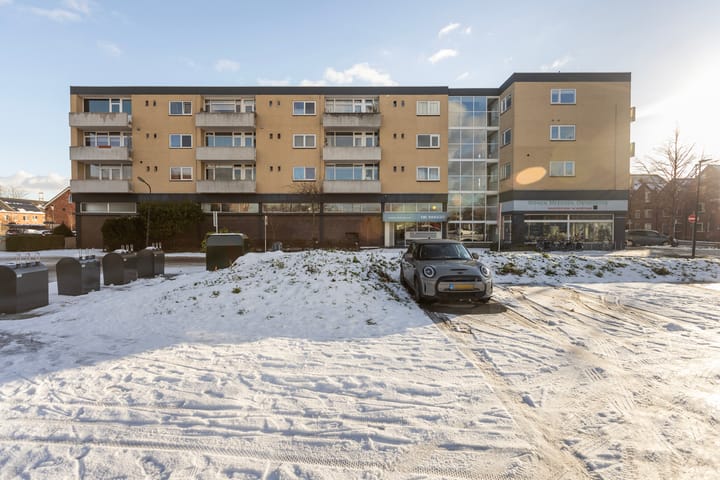 Photo 42 of Mgr. W.M. Bekkerslaan 38