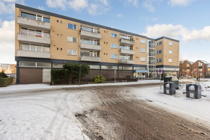 Photo 43 of Mgr. W.M. Bekkerslaan 38