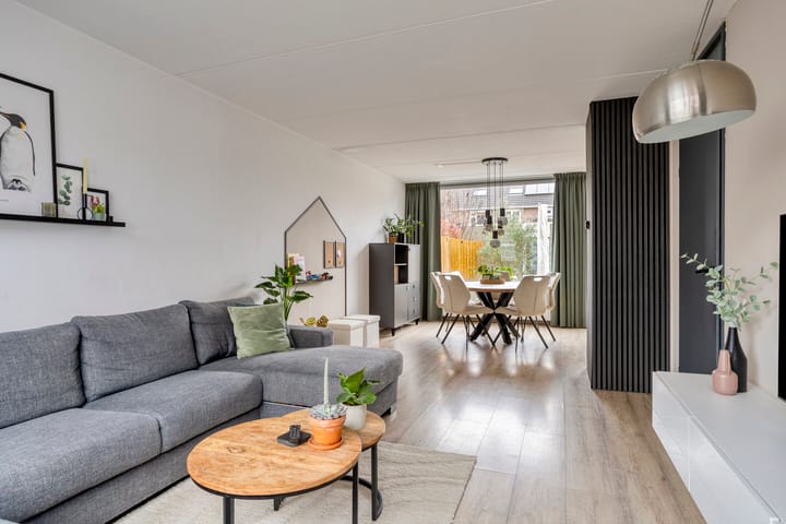 Foto 12 van Ophoven 70