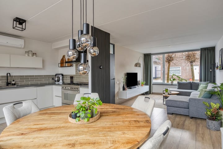 Foto 3 van Ophoven 70