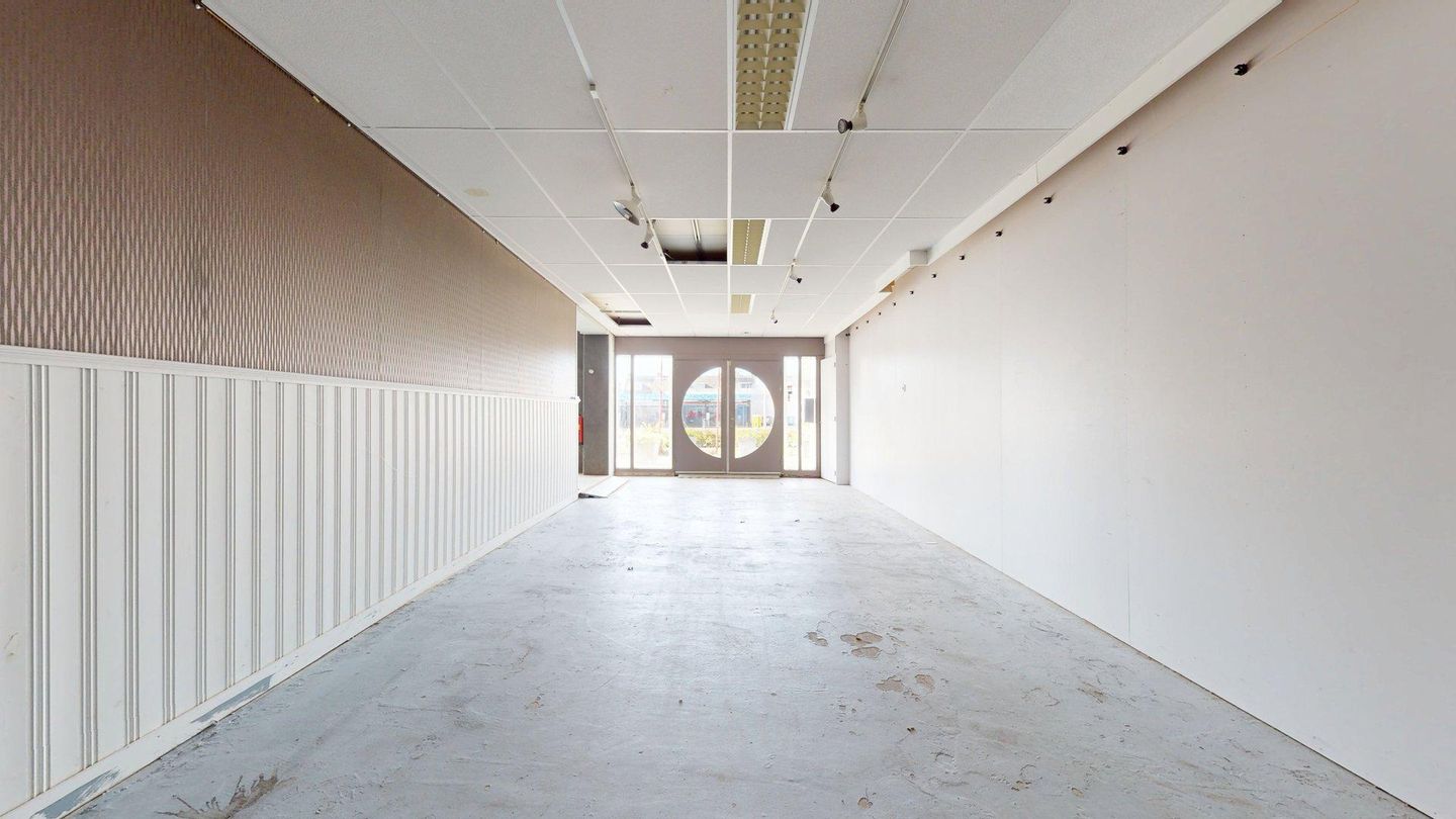 Bekijk foto 3 van Middenweg 174