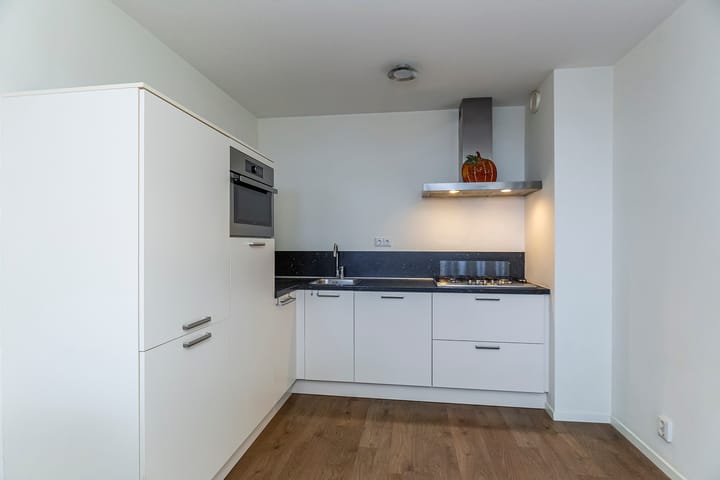 Foto 3 van Valkenboskade 80-B