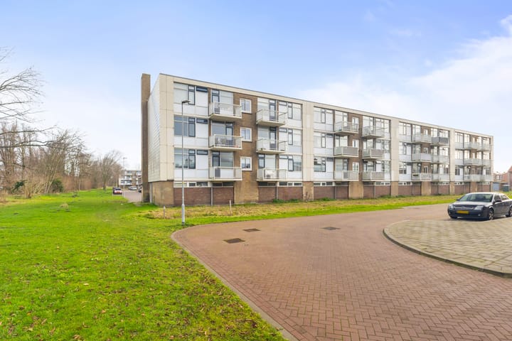 Photo 6 of Willem van Alcmadestraat 71