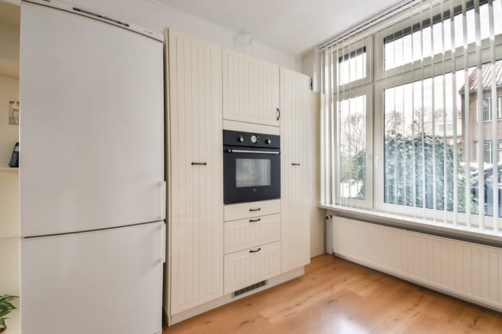 Foto 8 van Valeriusstraat 149