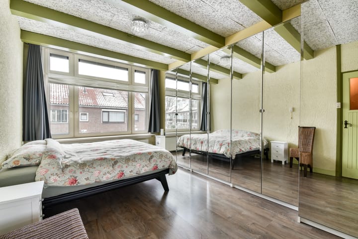 Foto 12 van Valeriusstraat 149