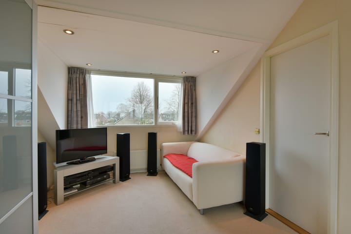 Foto 14 van Wethouder van Damlaan 44