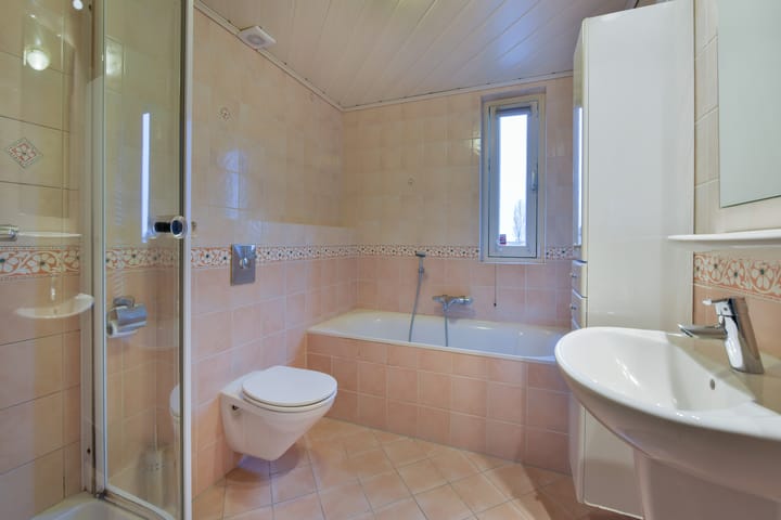 Foto 22 van Wethouder van Damlaan 44