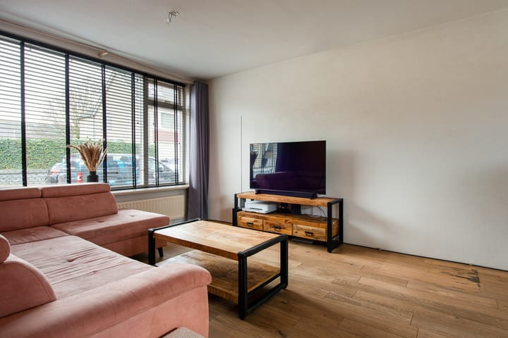 Photo 6 of Mgr Frenckenstraat 2