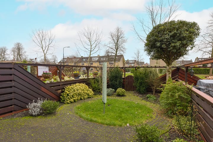 Foto 24 van Wethouder van Damlaan 44