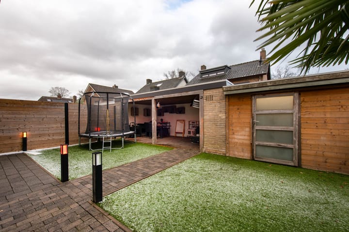 Photo 27 of Mgr Frenckenstraat 2