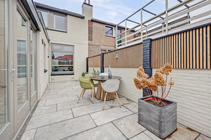 Foto 2 van Kerklaan 12