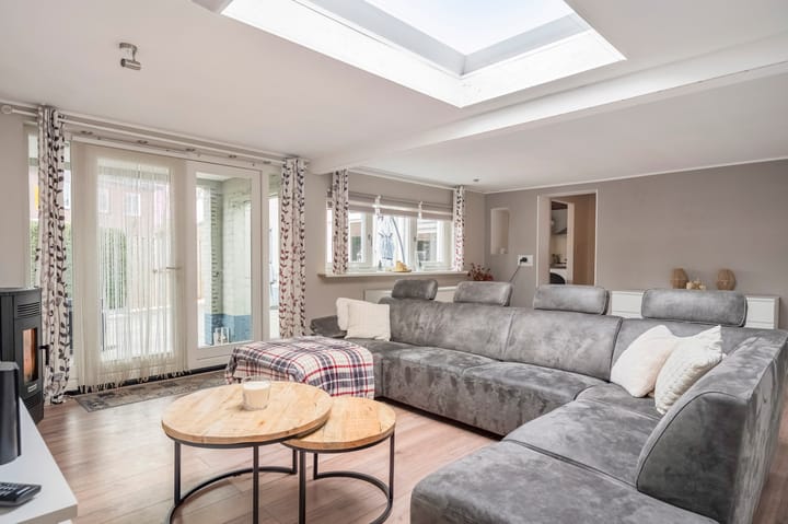 Photo 5 of Rozenlaan 28