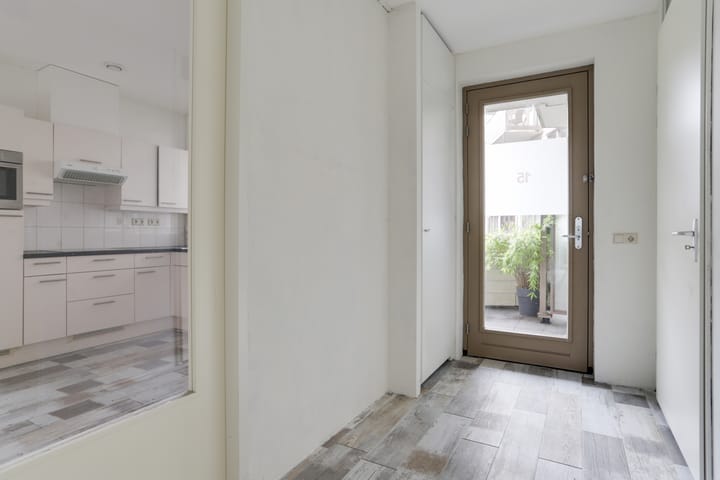 Foto 4 van Dulcie Septemberpad 15