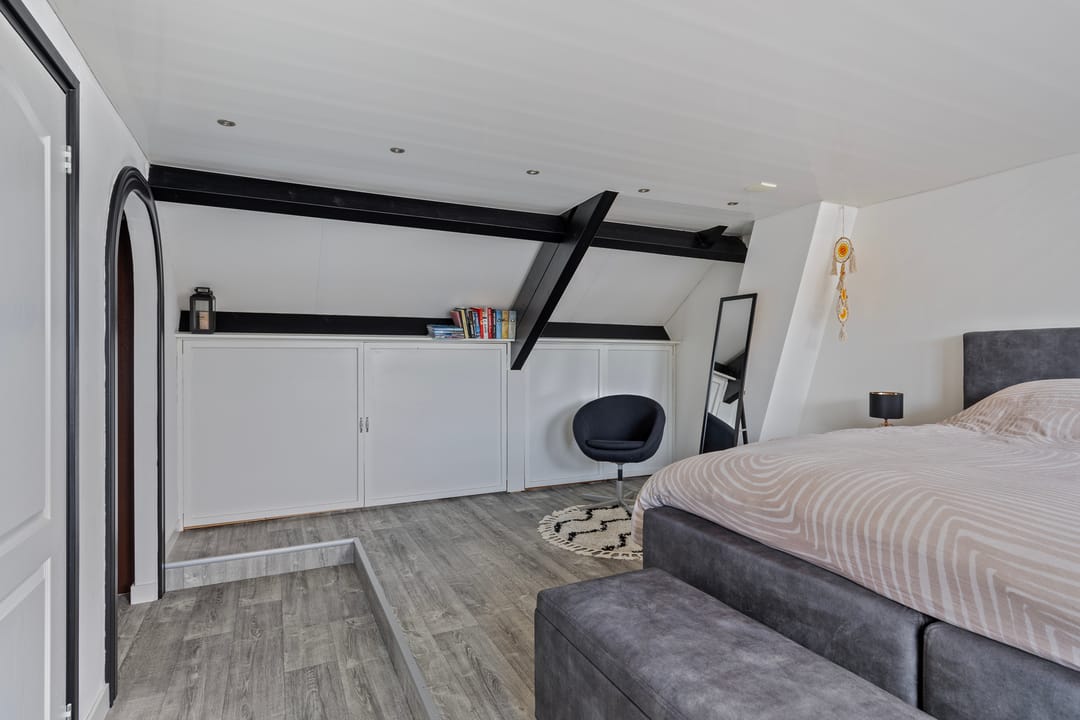 Foto 28 van Oerlesestraat 128