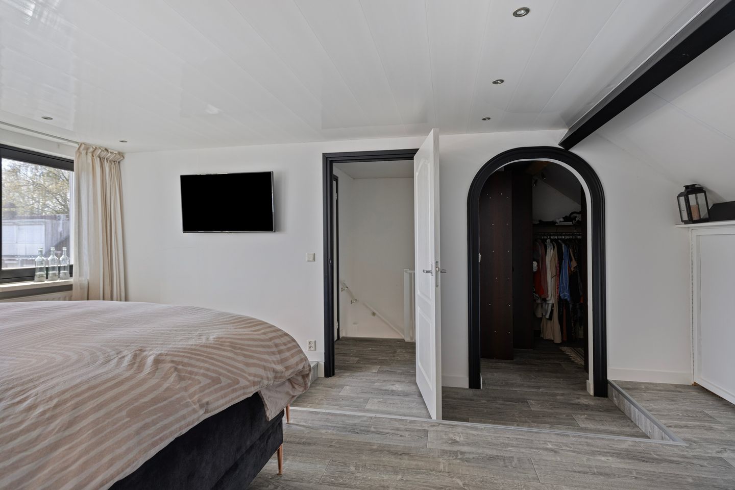 Foto 29 van Oerlesestraat 128