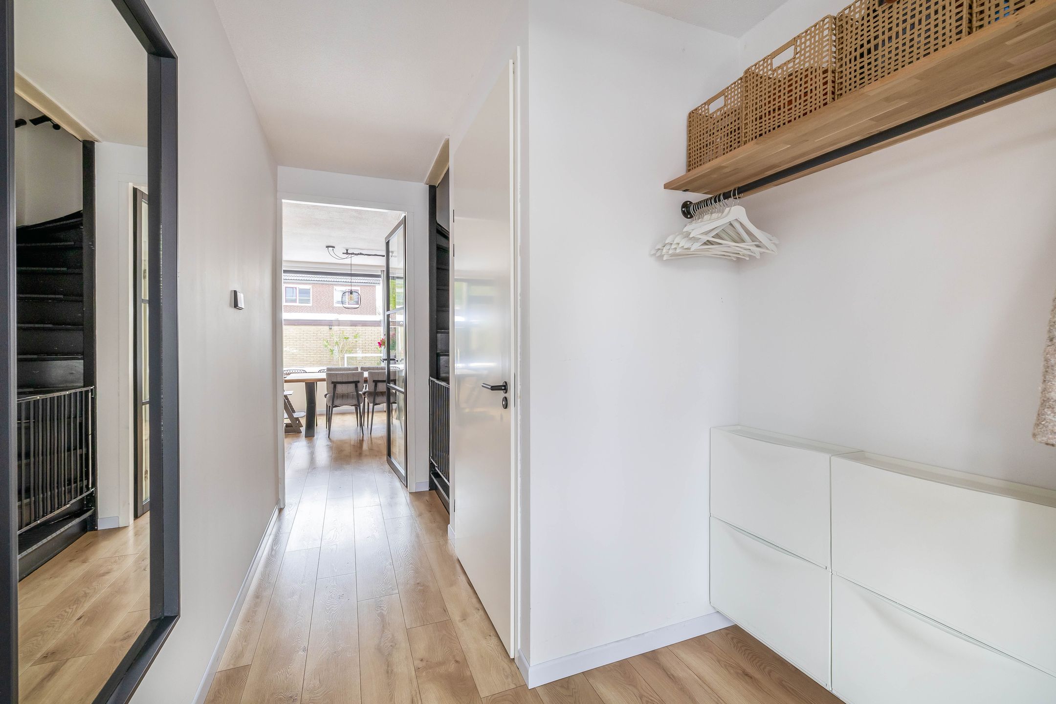 Photo 6 of Bachstraat 2
