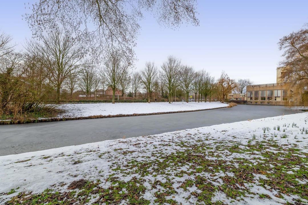 Photo 43 of Bachstraat 2