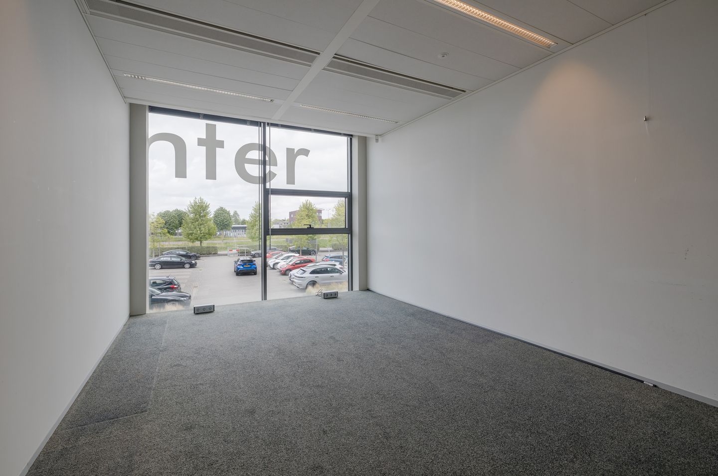 View photo 2 of Tobias Asserlaan 7