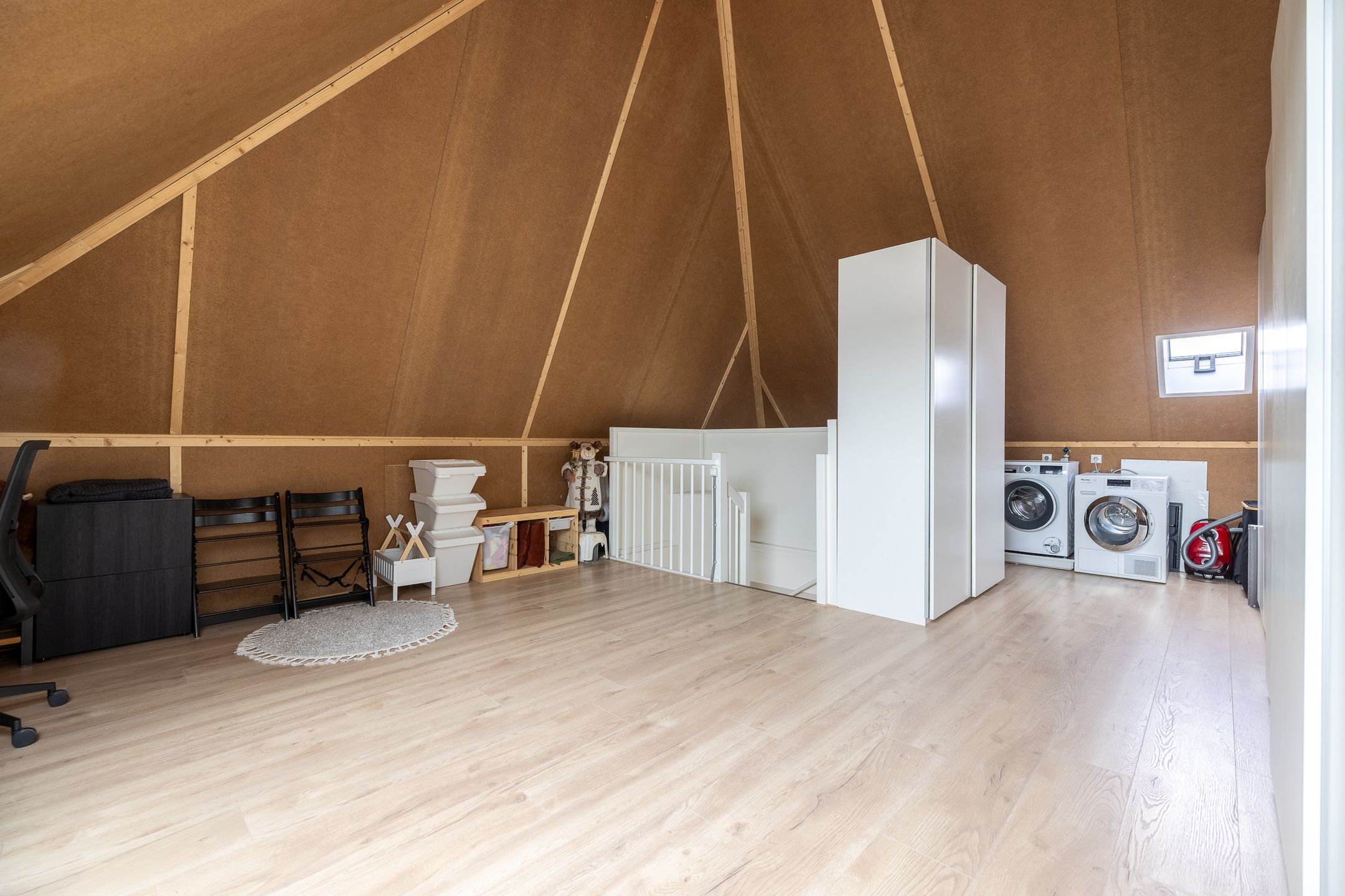 Photo 39 of Panoven 19