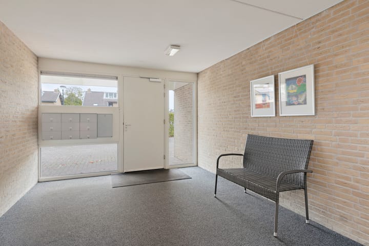 Photo 6 of Vroente 50