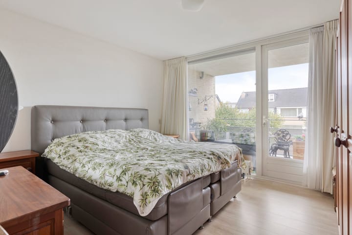 Photo 17 of Vroente 50