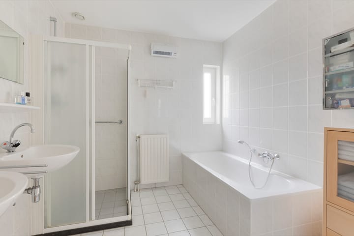 Photo 20 of Vroente 50