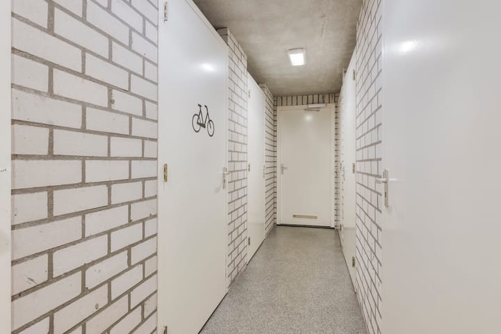 Photo 23 of Vroente 50