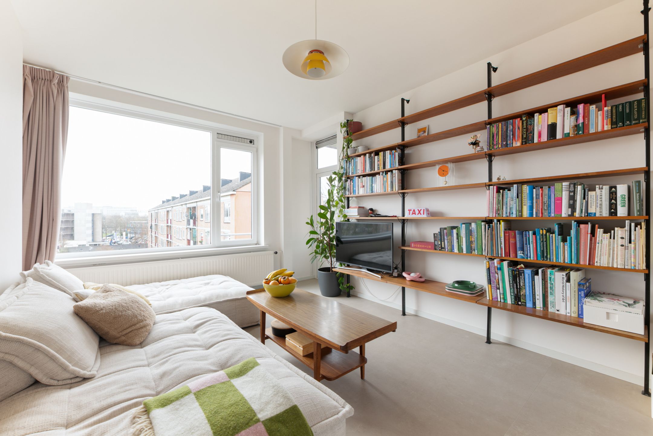 Foto 12 van Van Mourik Broekmanstraat 35-3