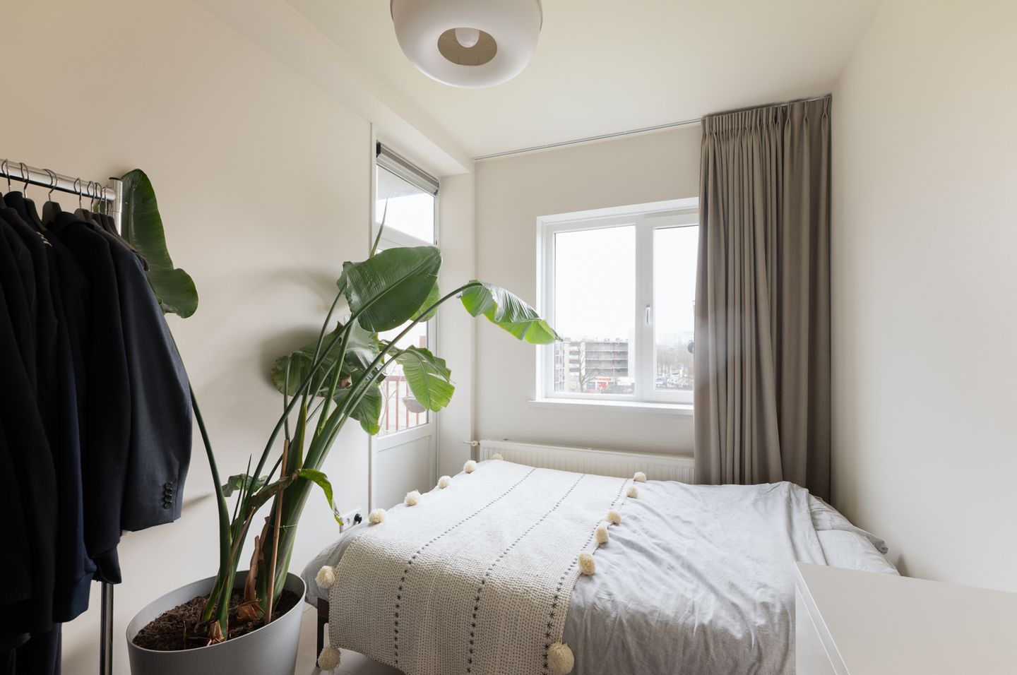 Foto 29 van Van Mourik Broekmanstraat 35-3