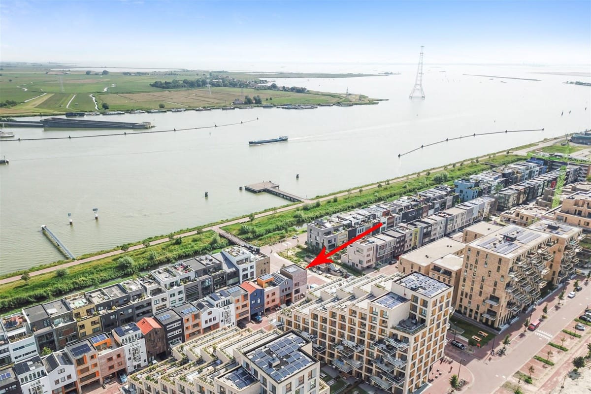 Foto 19 van John Blankensteinstraat 109-B