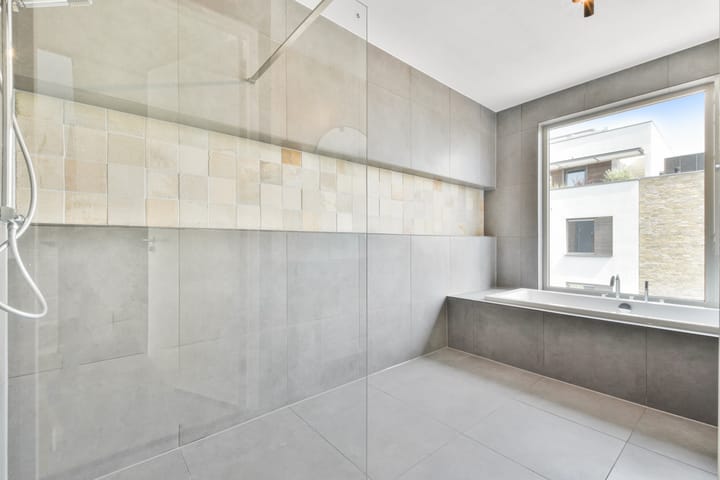 Photo 9 of John Blankensteinstraat 109-B