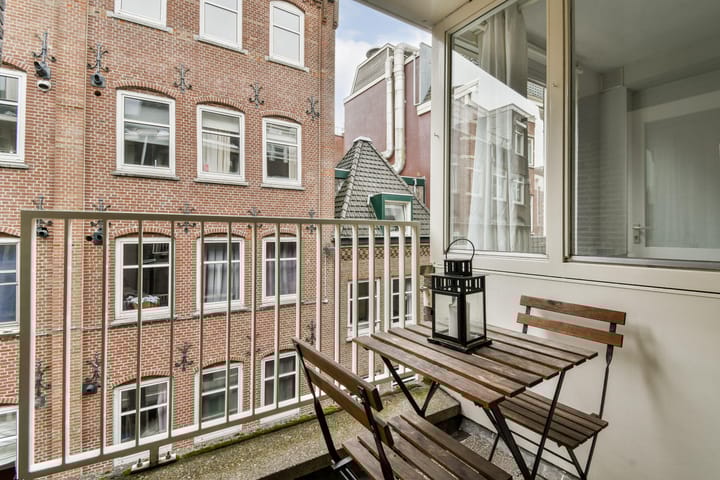 Photo 4 of Paardenstraat 46