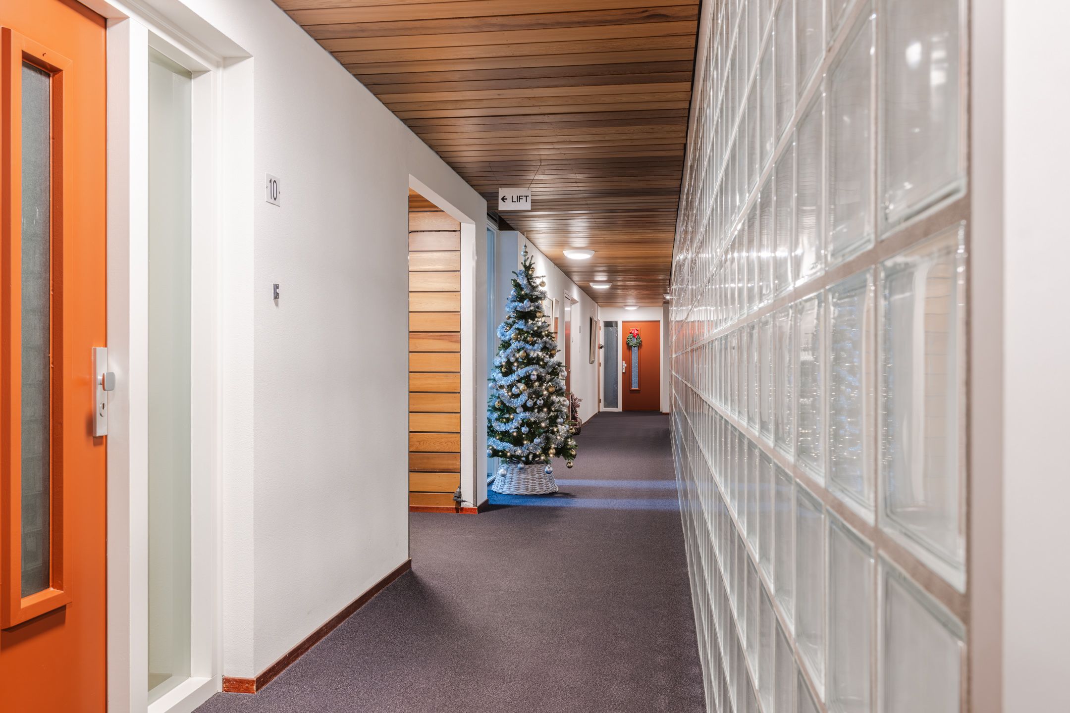 Foto 9 van Hoekwal 66