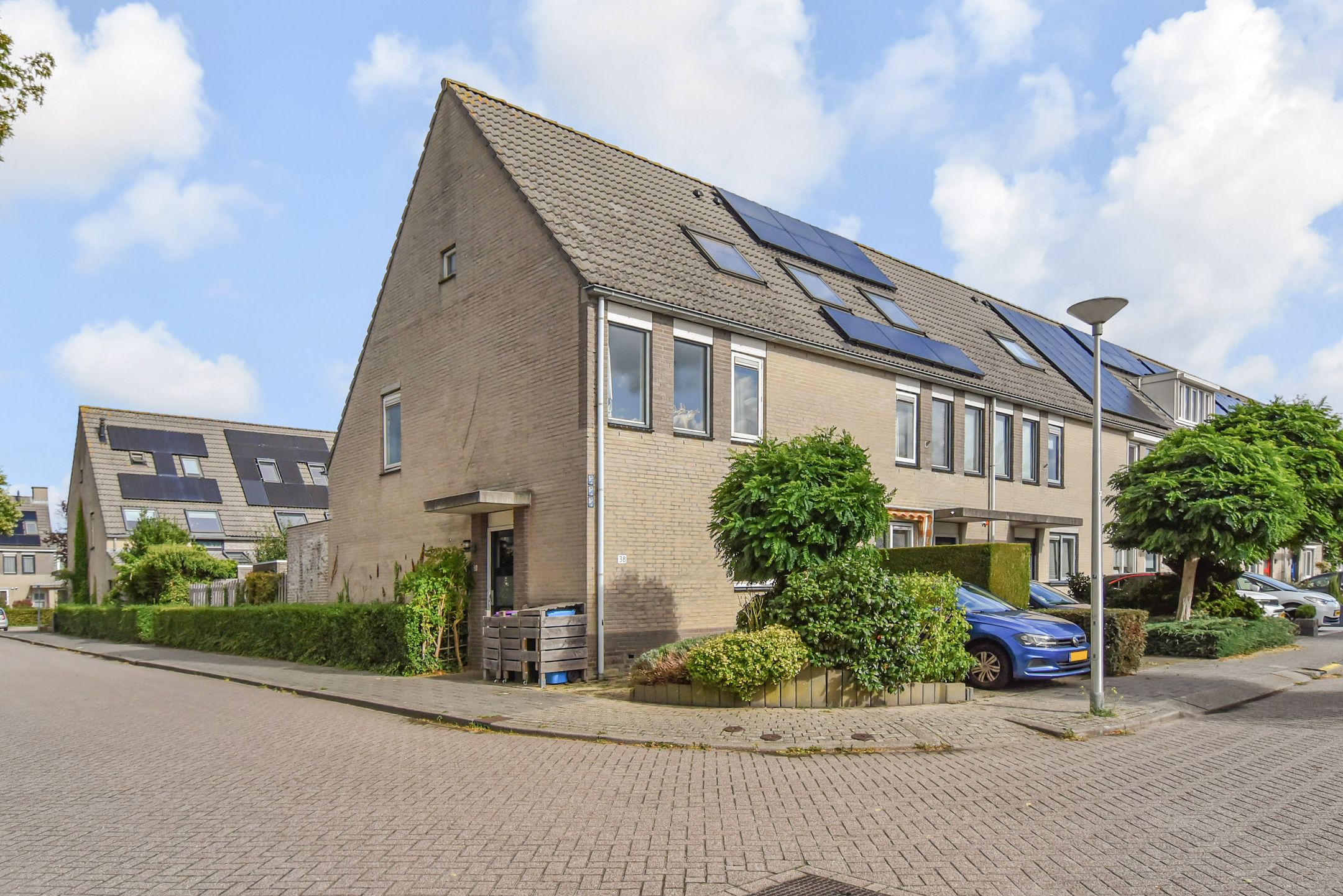 Buying a house in The Netherlands., Prins Hendriklaan 38