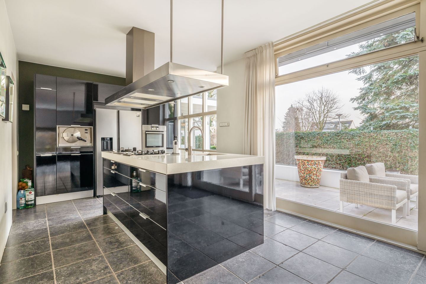 Foto 14 van Harwichweg 190