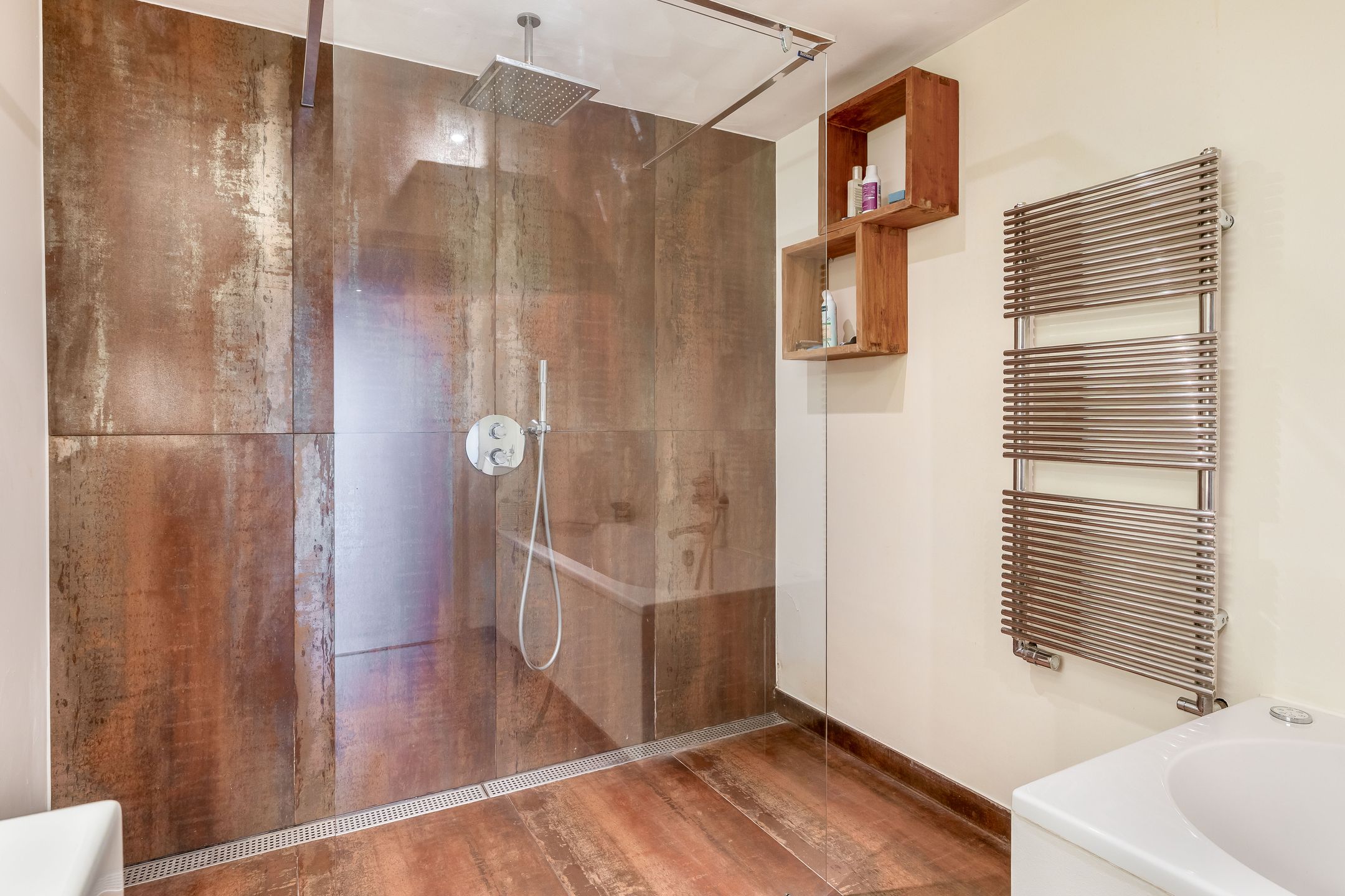 Foto 21 van Harwichweg 190