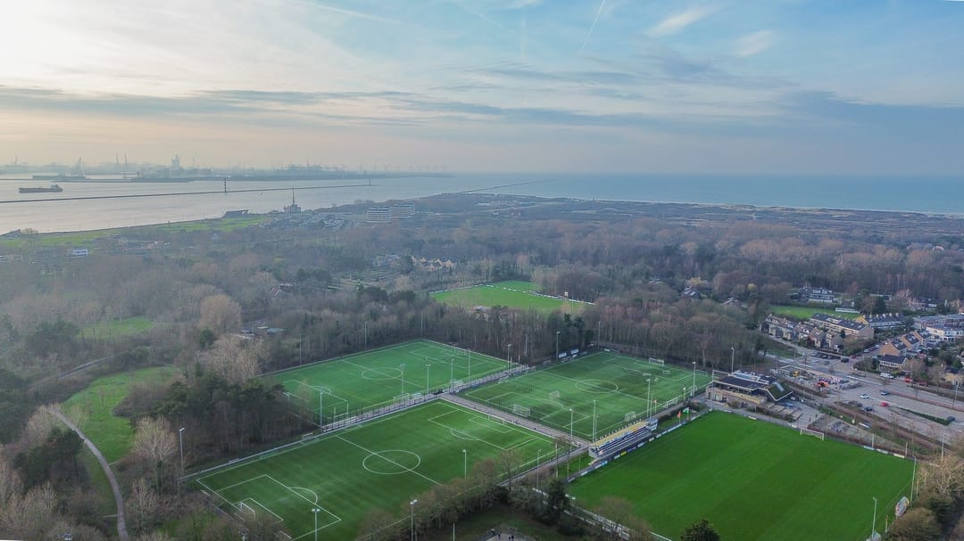 Foto 47 van Harwichweg 190