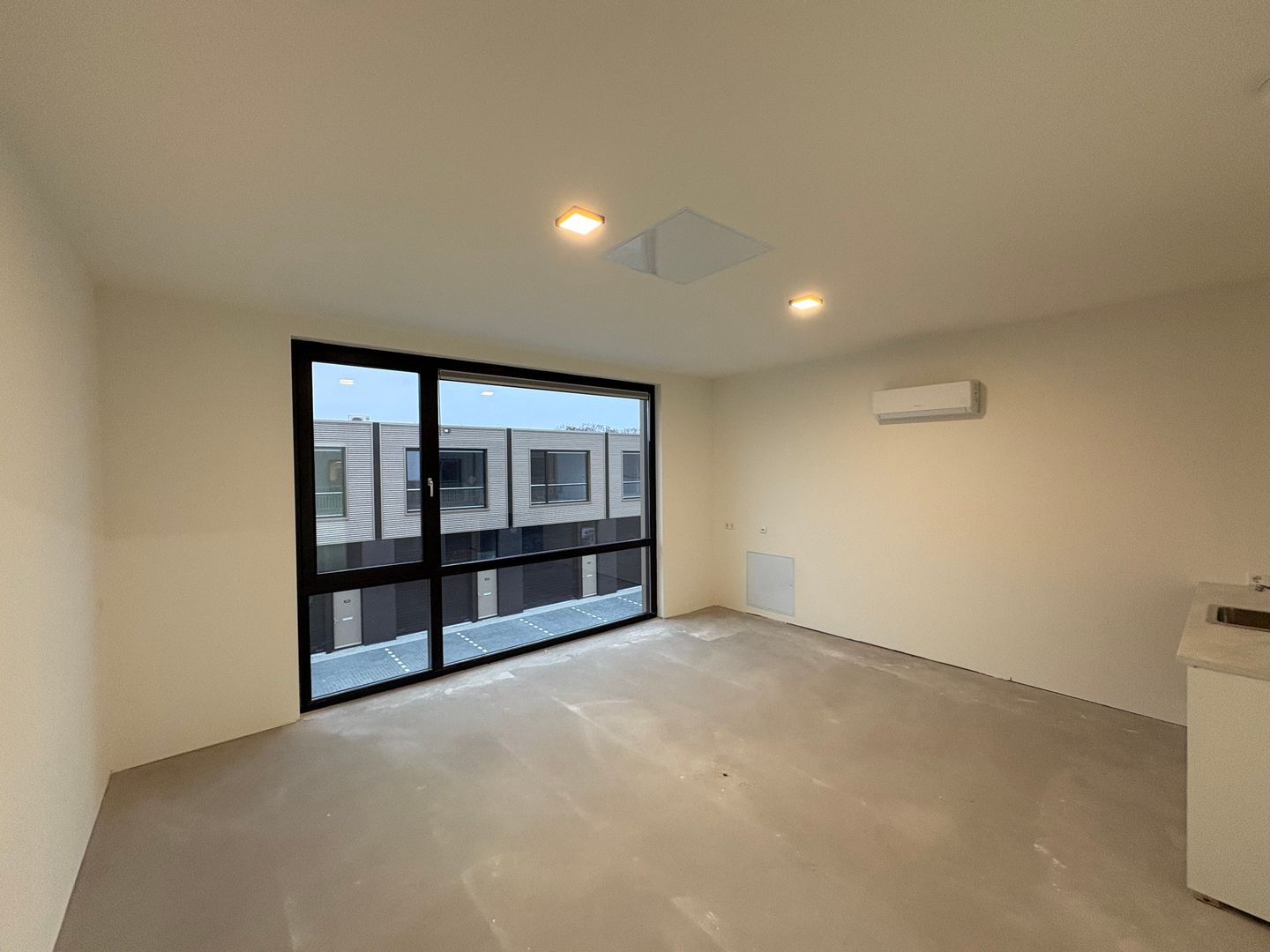 View photo 5 of Marinus van Meelweg 34-04