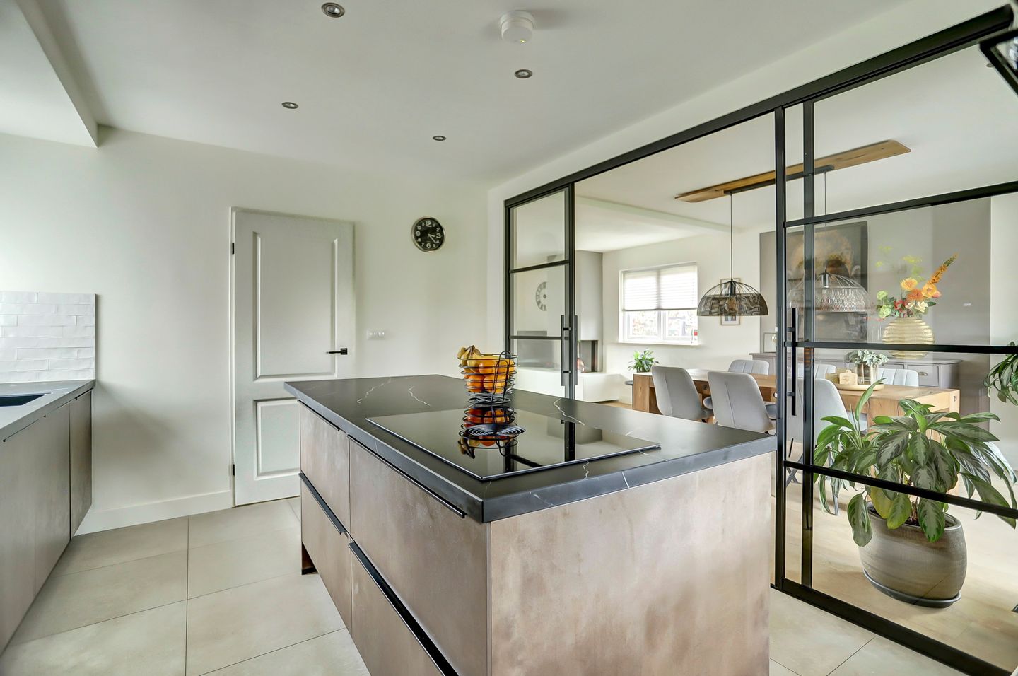 Foto 19 van Zandeind 15-B