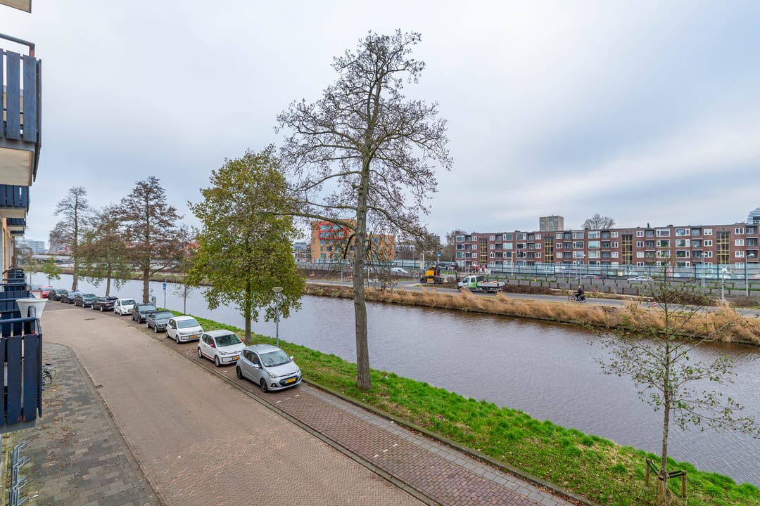 Photo 28 of Van Leeuwenhoekstraat 10