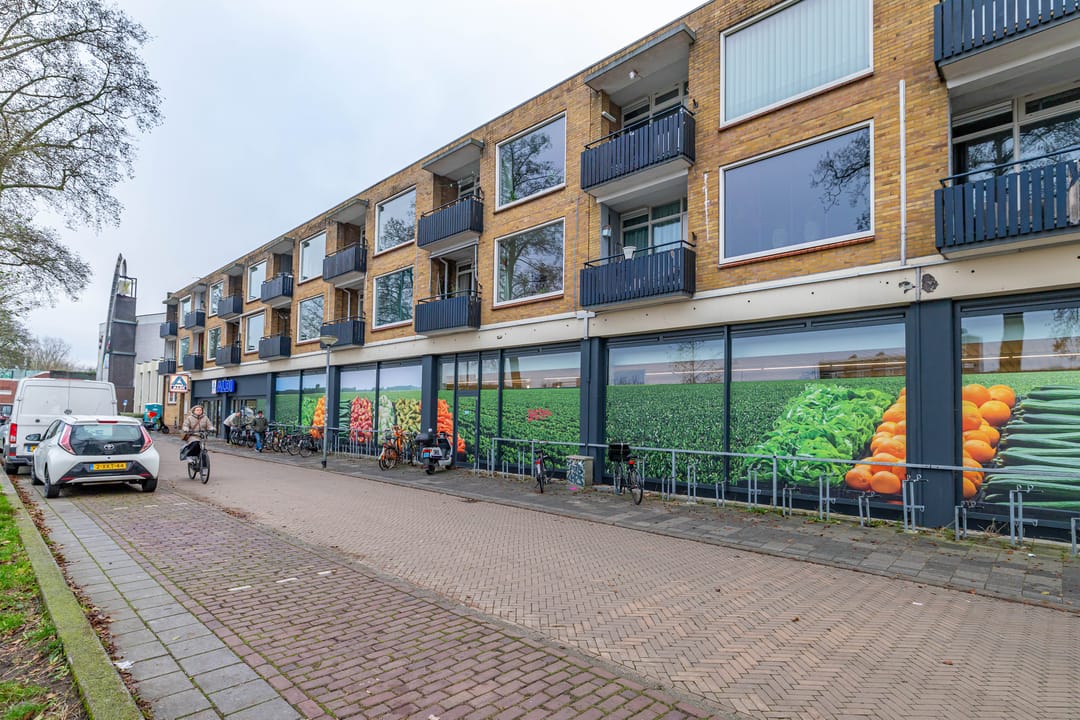 Photo 31 of Van Leeuwenhoekstraat 10